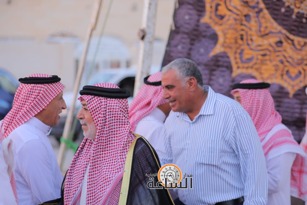 Madar Al-Saa Images 0.9323615275862576