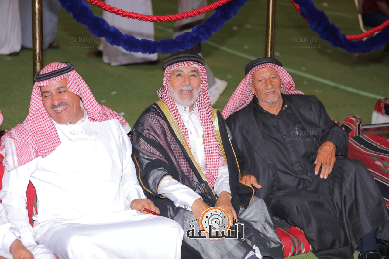 Madar Al-Saa Images 0.7486608470634002