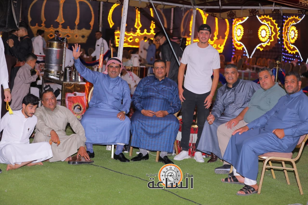 Madar Al-Saa Images 0.393504421434282