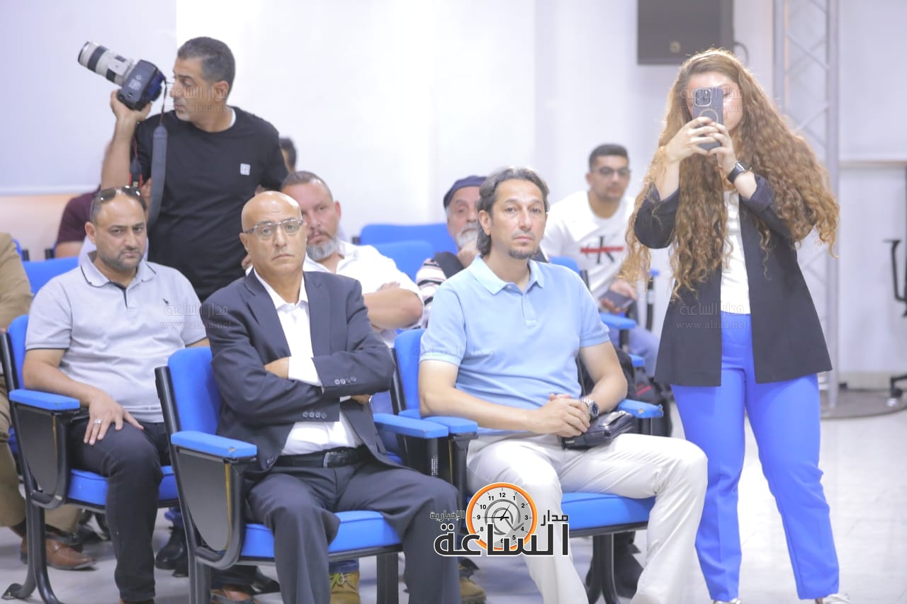 Madar Al-Saa Images 0.9885448710740794