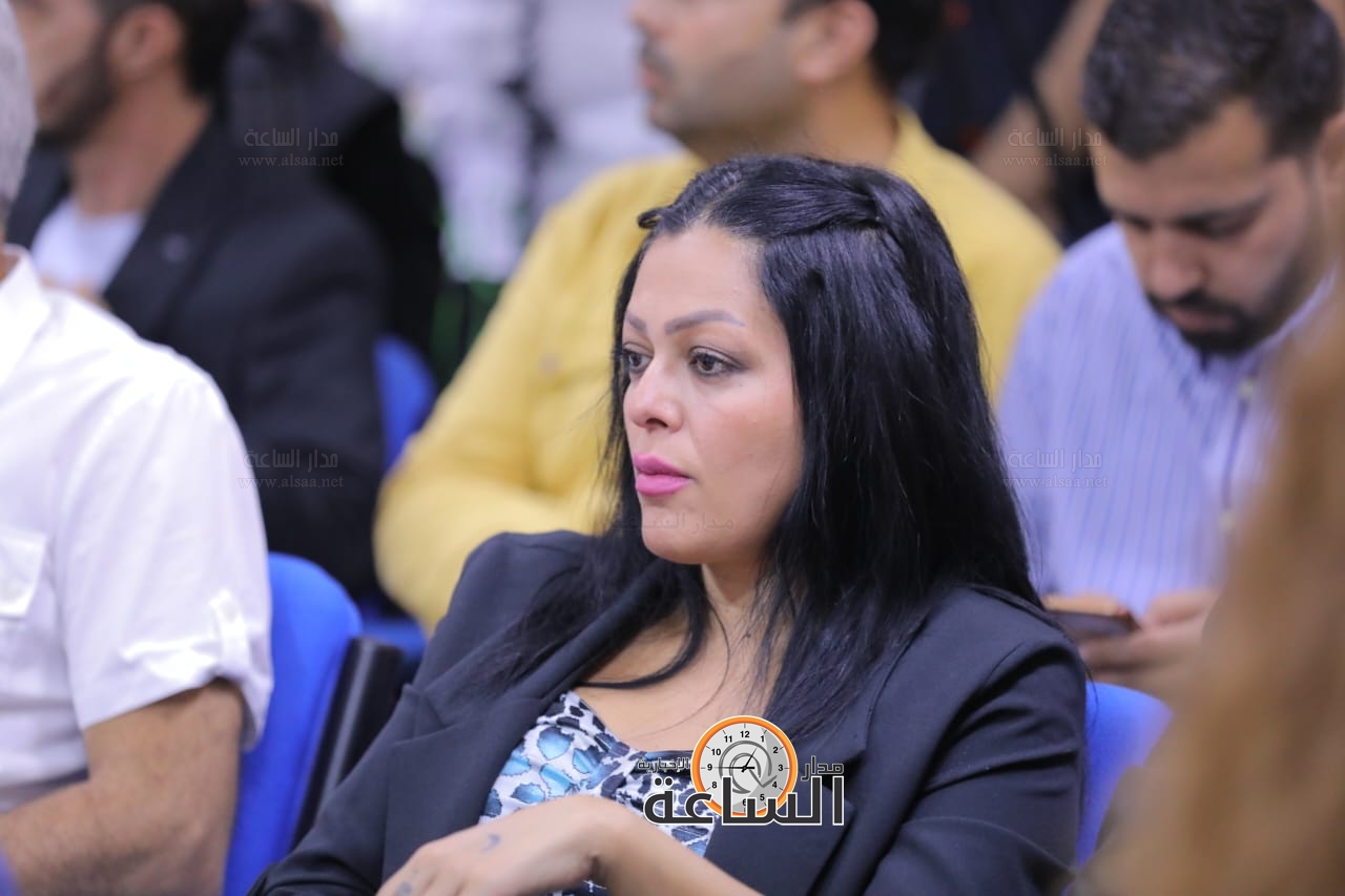 Madar Al-Saa Images 0.46632649898094747