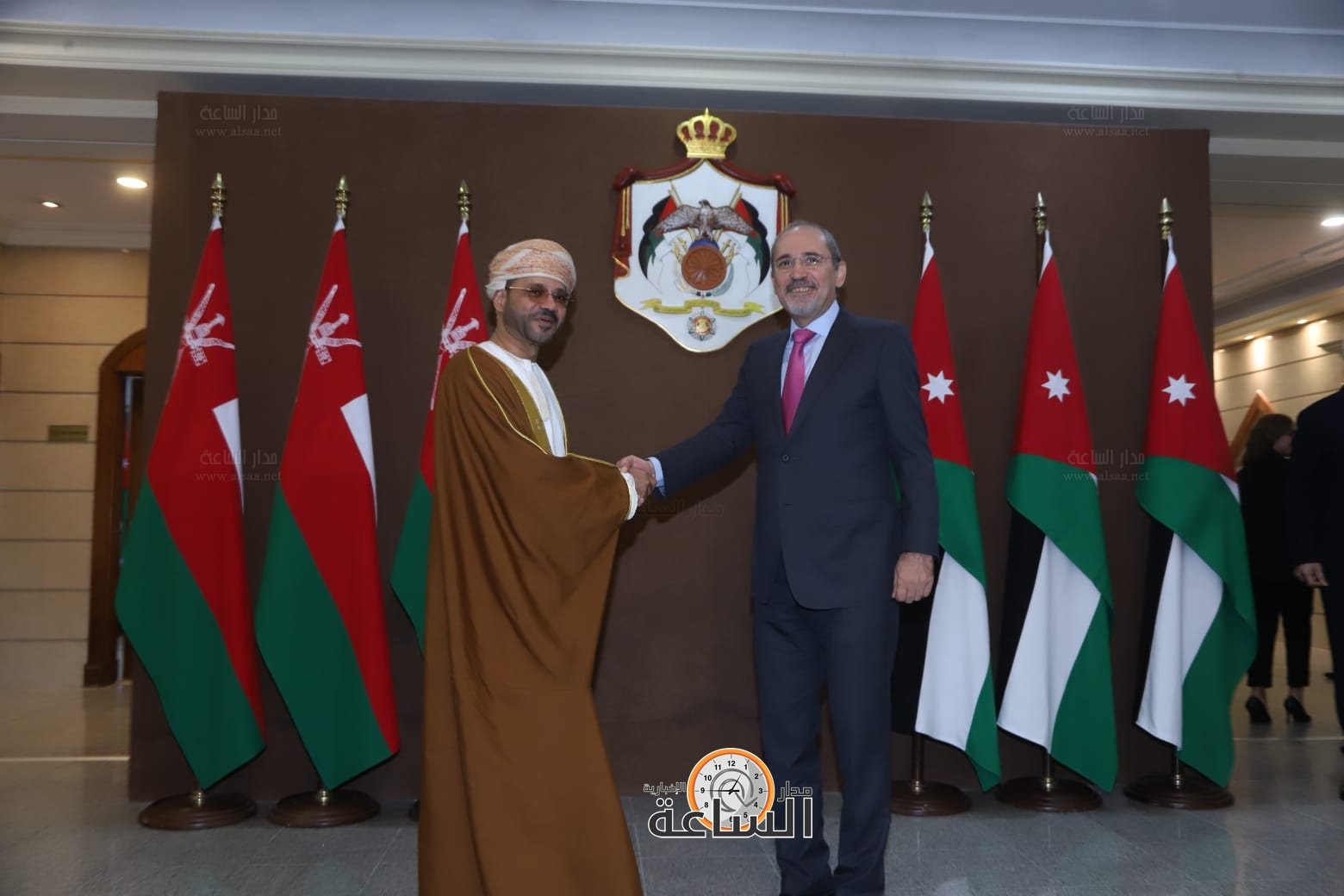 Madar Al-Saa Images 0.09275841481649749