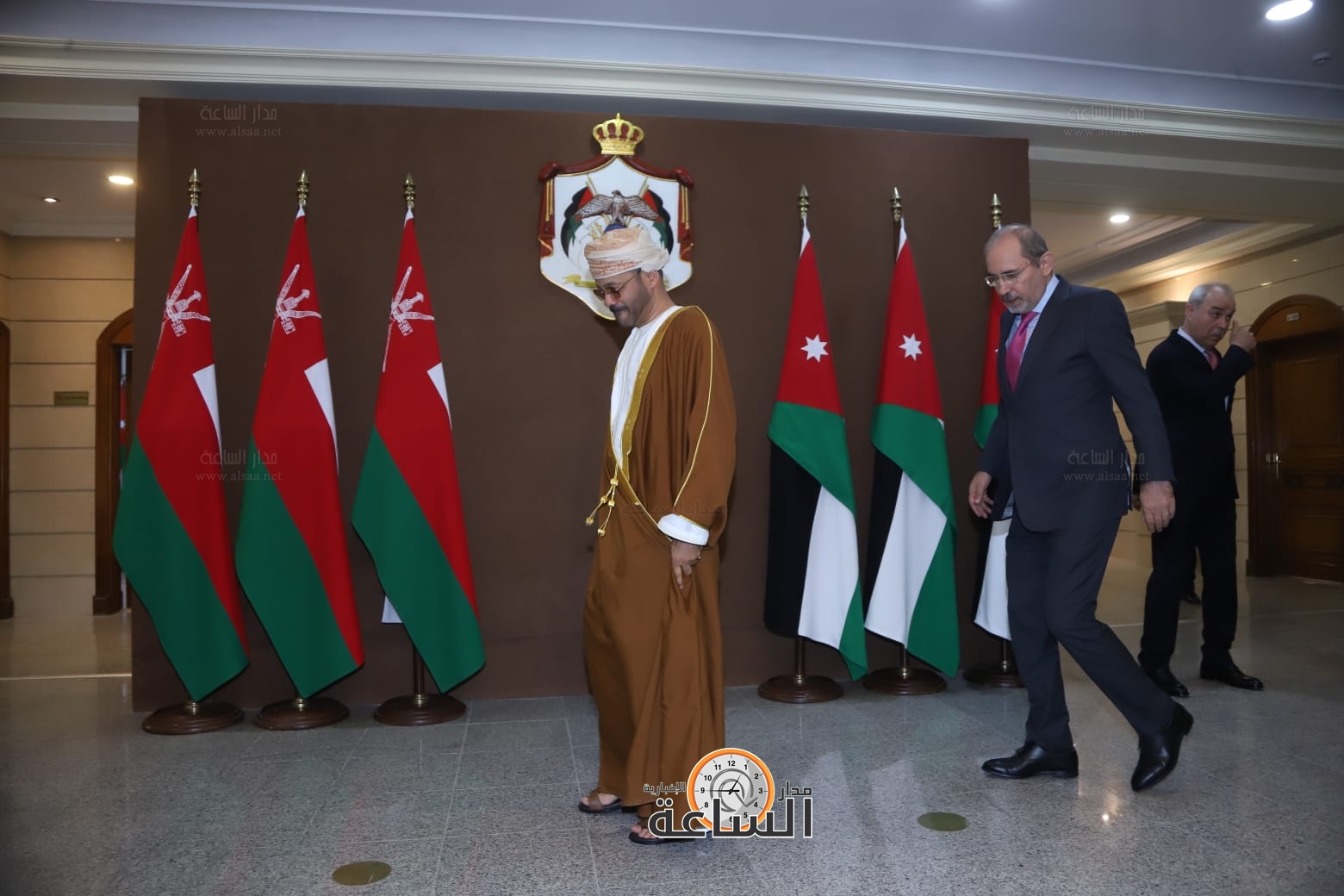 Madar Al-Saa Images 0.7477615016314854