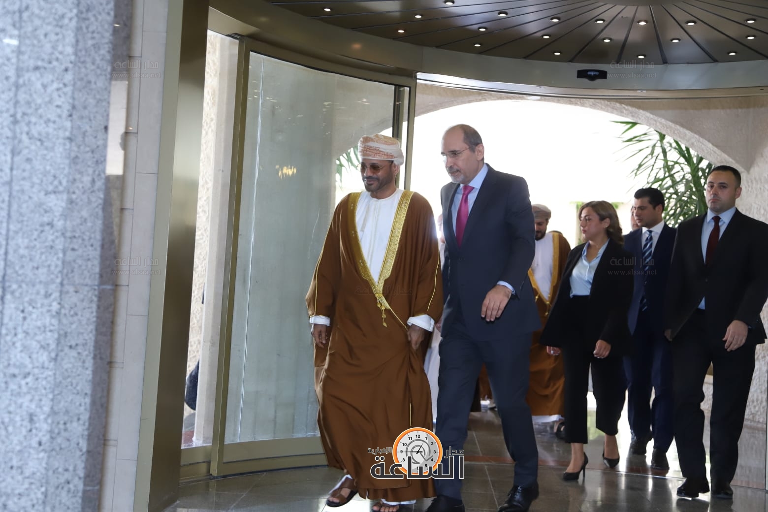 Madar Al-Saa Images 0.5818168181577983