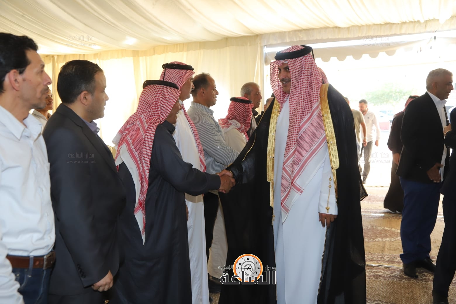 Madar Al-Saa Images 0.9947953523779007