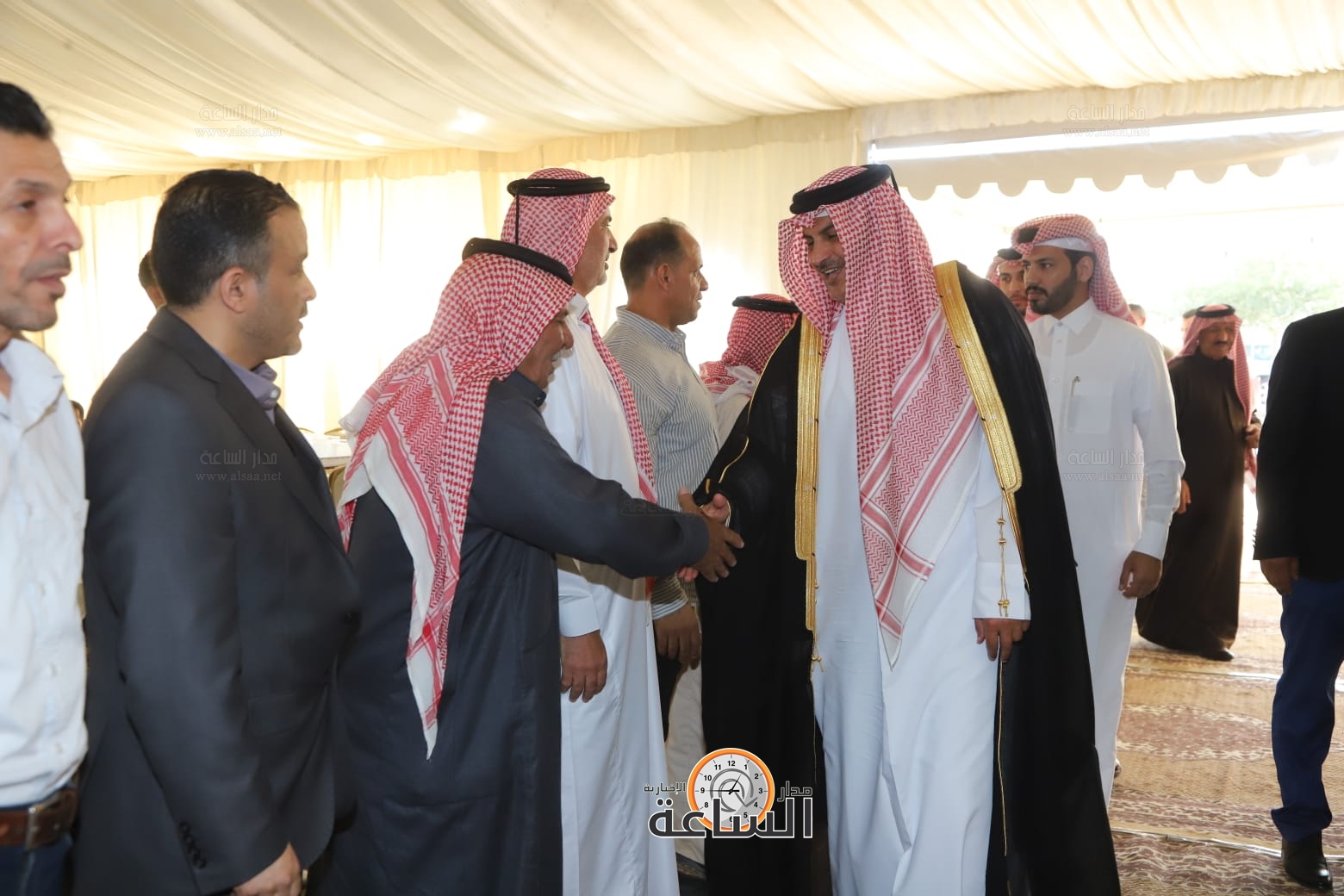 Madar Al-Saa Images 0.6595393417019123