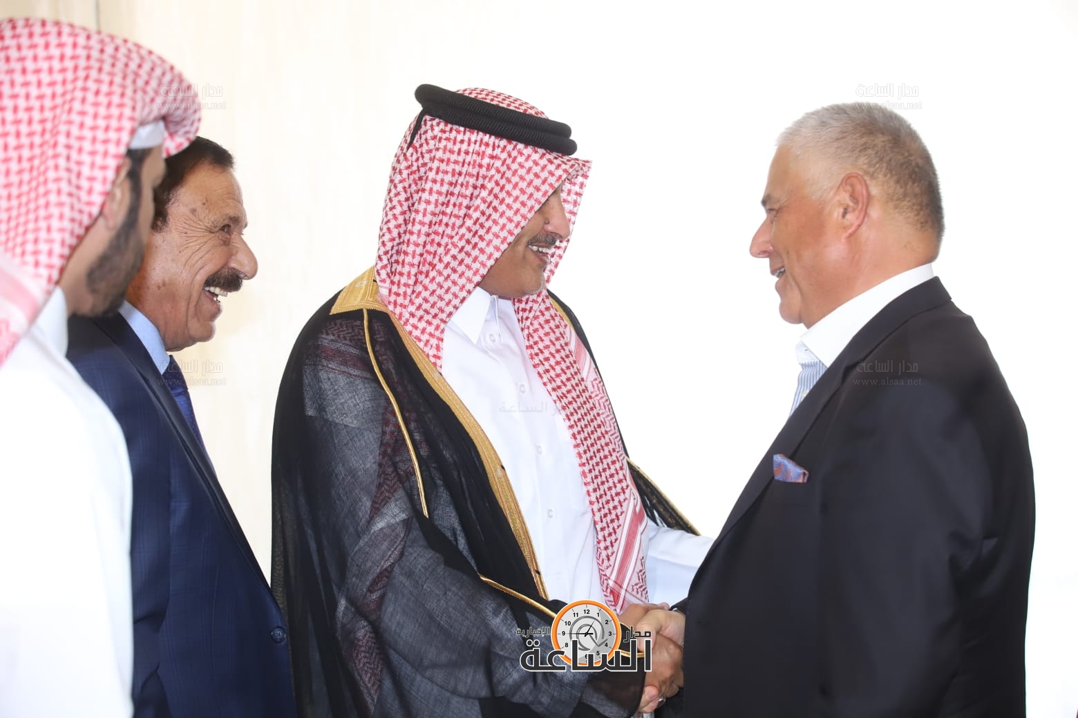 Madar Al-Saa Images 0.37383724625085324