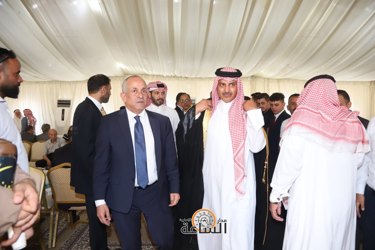 Madar Al-Saa Images 0.5640912186193426