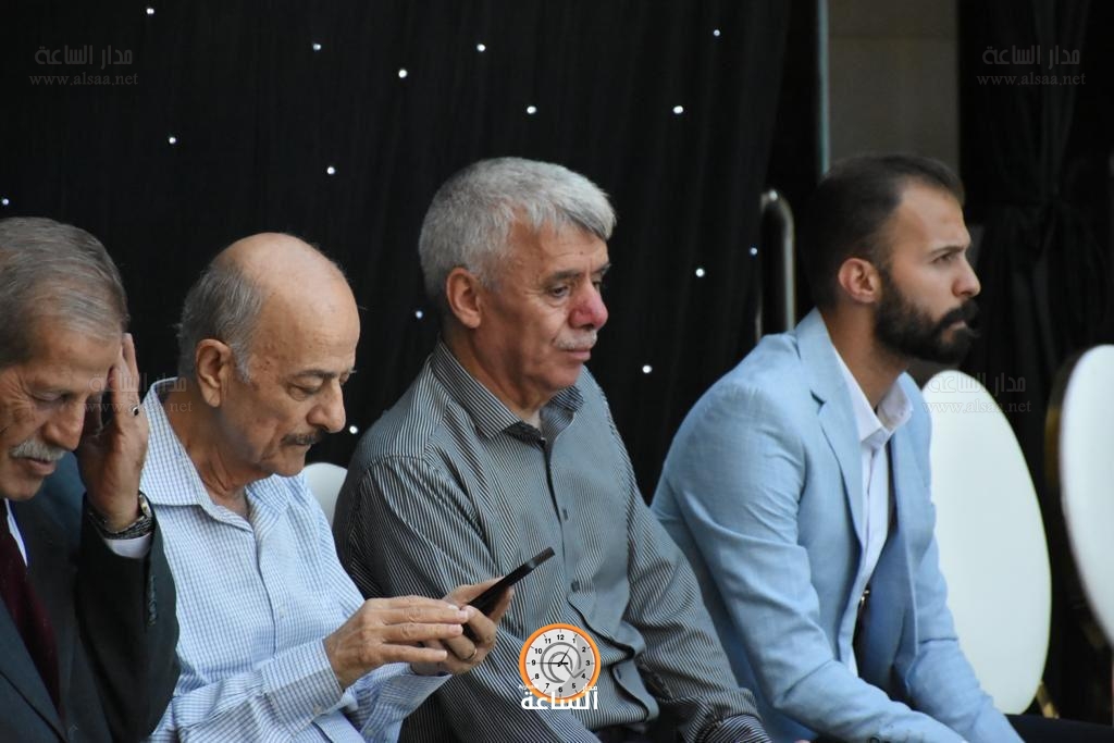 Madar Al-Saa Images 0.15159419126317875