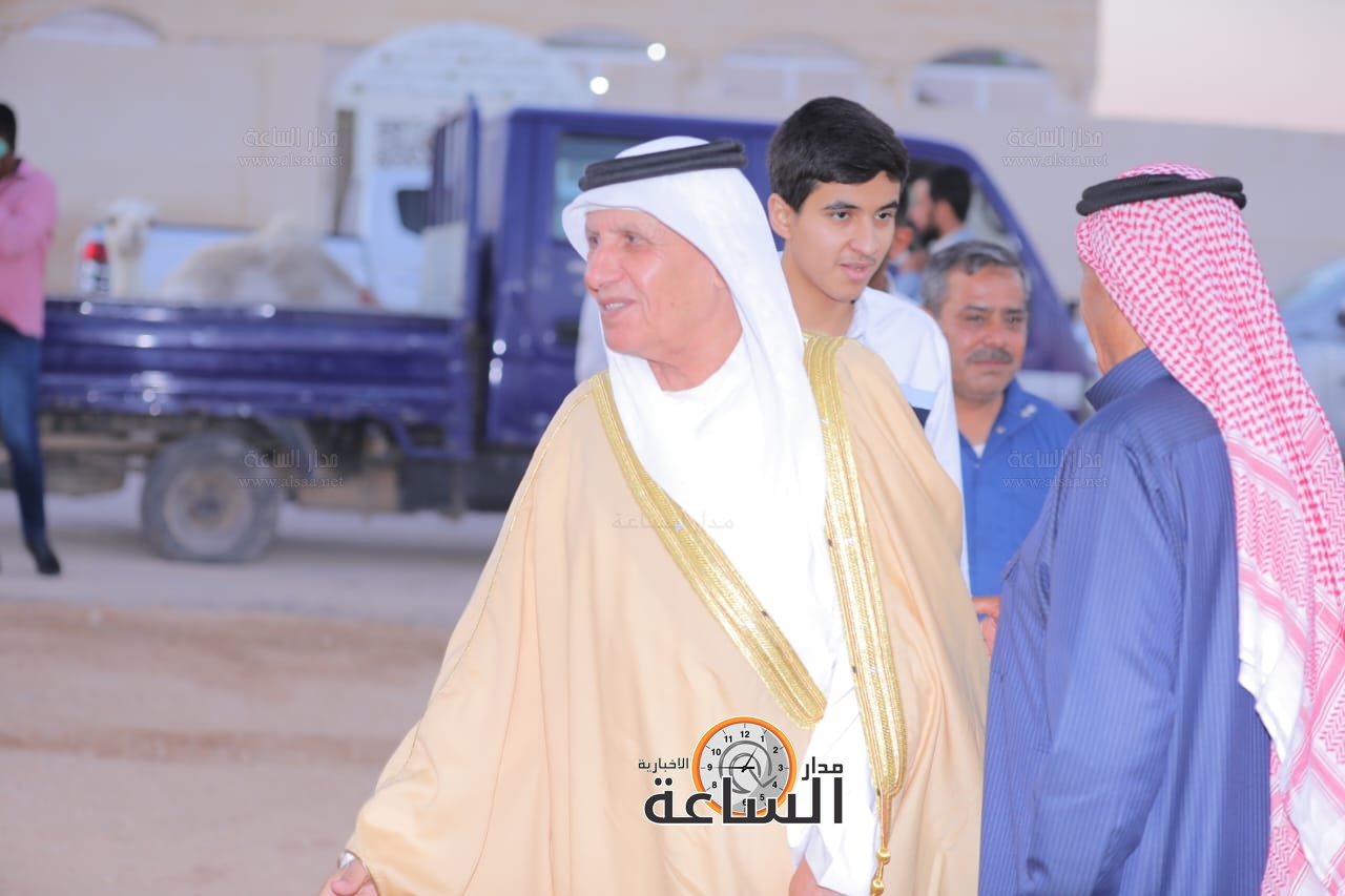 Madar Al-Saa Images 0.40802527727407023