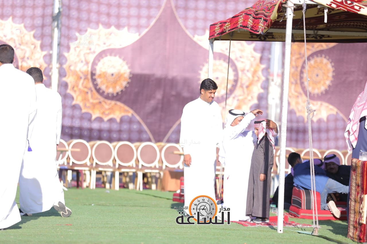 Madar Al-Saa Images 0.03684966384757238