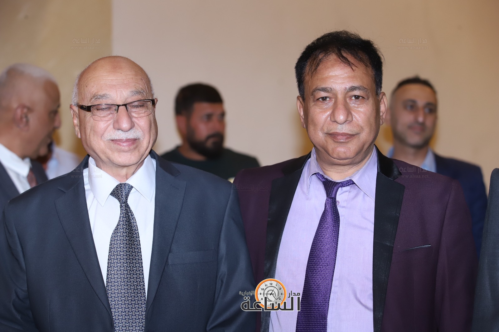 Madar Al-Saa Images 0.528862858663838