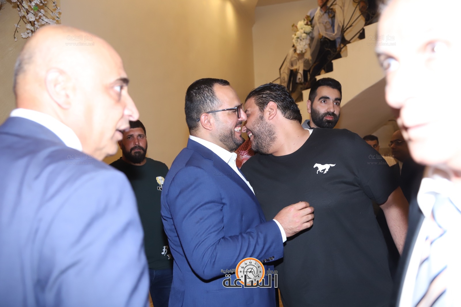 Madar Al-Saa Images 0.4479411775383083