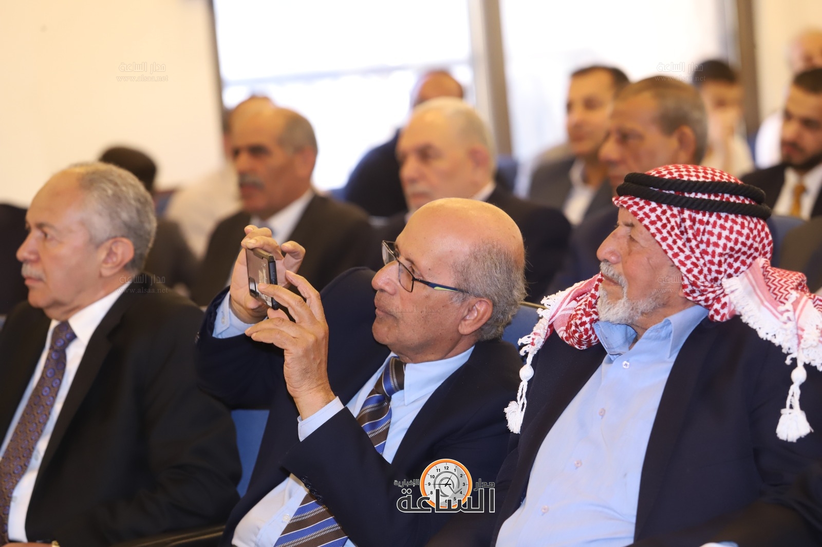 Madar Al-Saa Images 0.6043197157262409