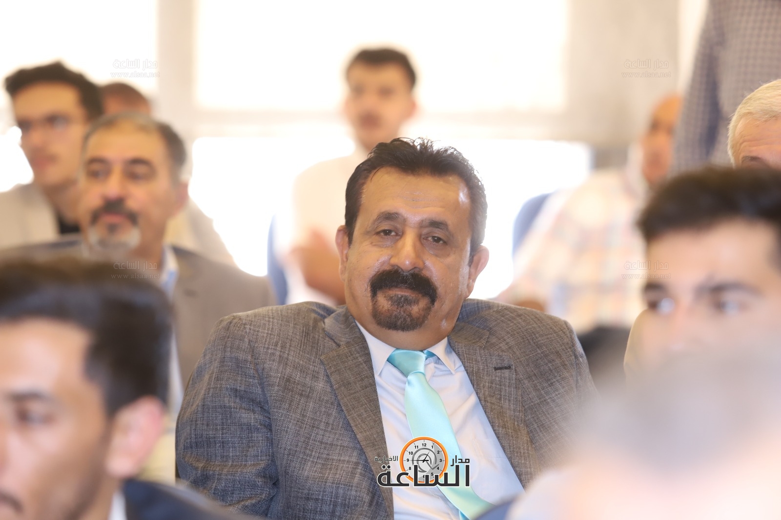 Madar Al-Saa Images 0.5854150328446314