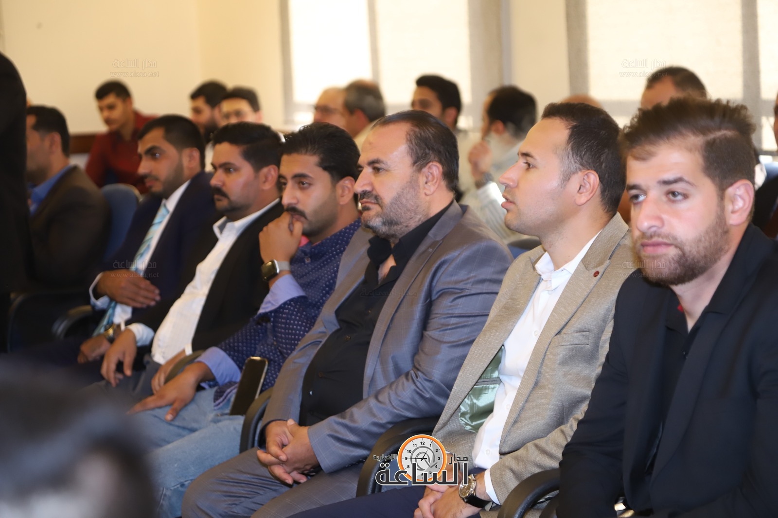 Madar Al-Saa Images 0.06438836936999659