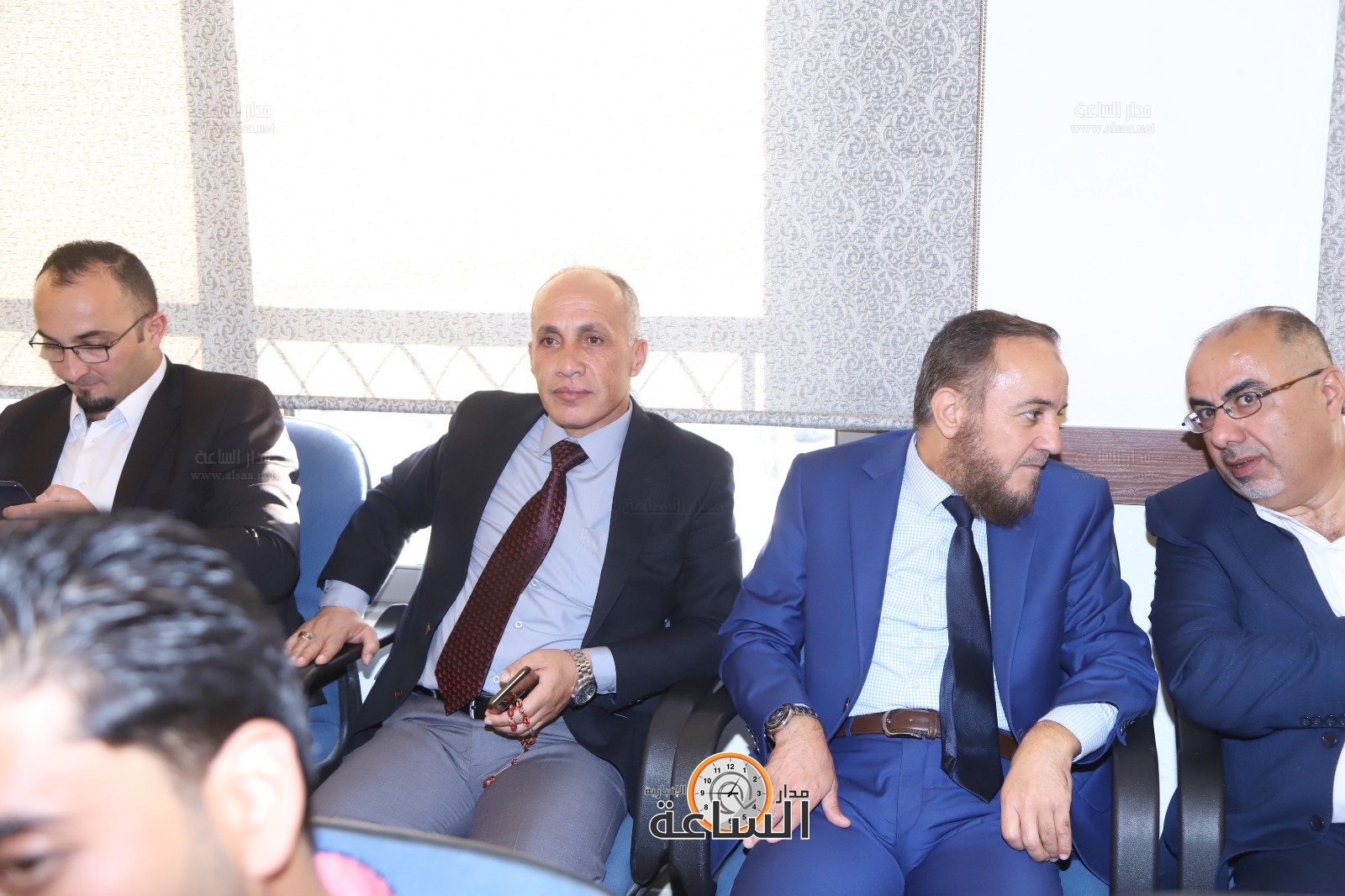 Madar Al-Saa Images 0.7003950309807665