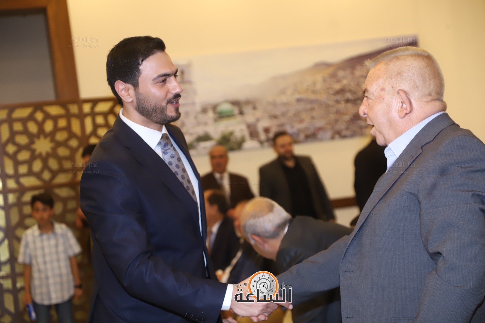 Madar Al-Saa Images 0.4870771080301368