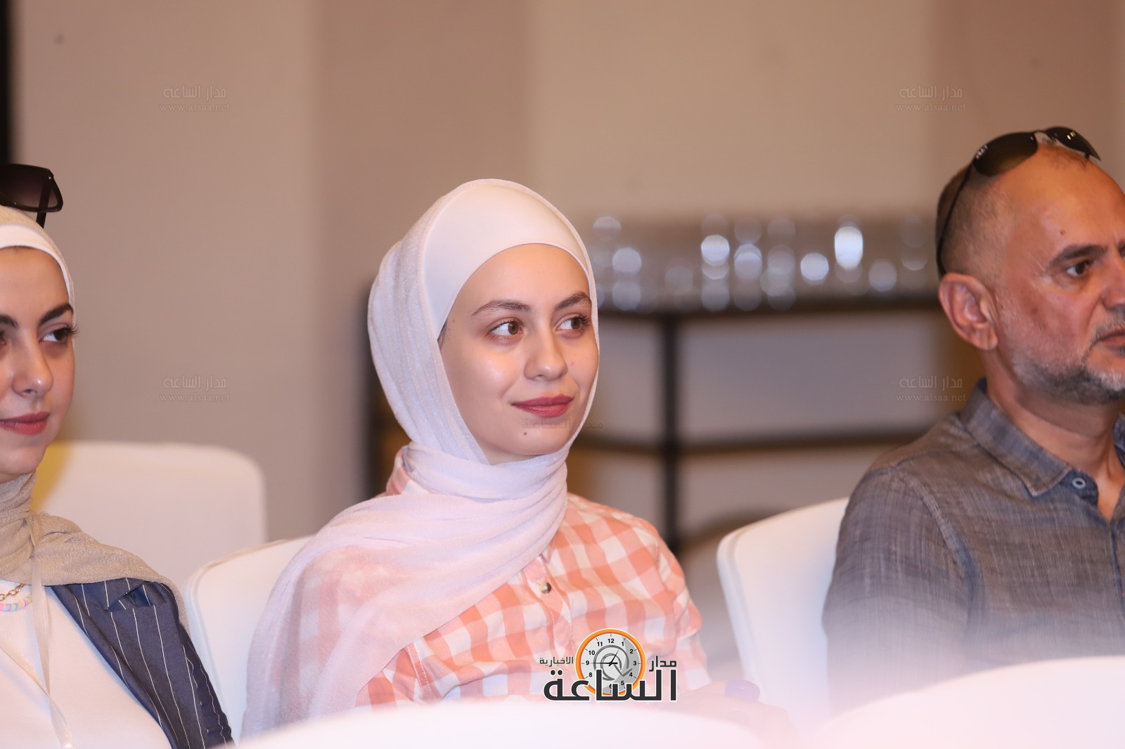 Madar Al-Saa Images 0.3354892825070537