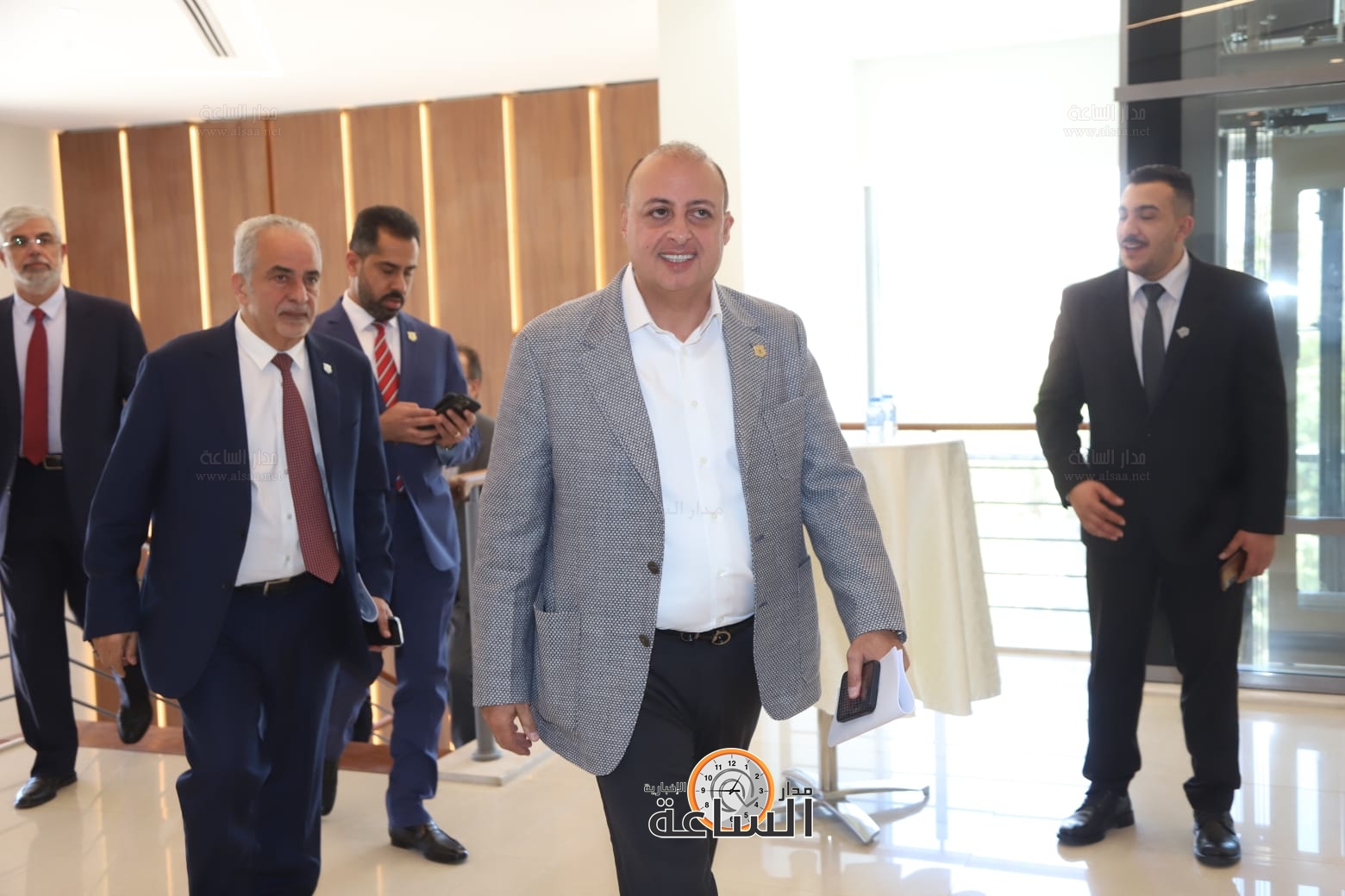 Madar Al-Saa Images 0.6740182225747495