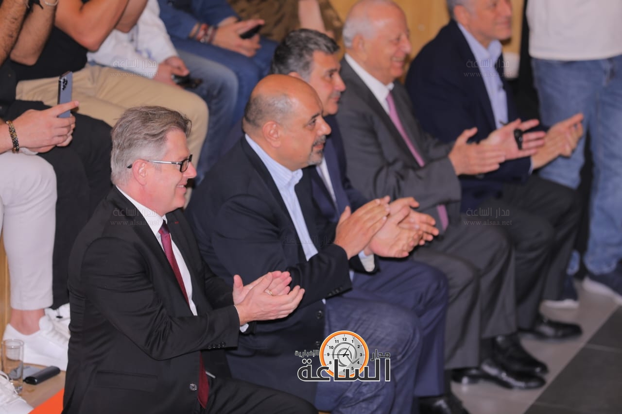 Madar Al-Saa Images 0.5675535788563624