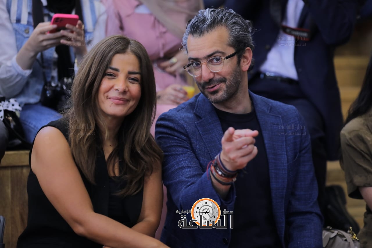 Madar Al-Saa Images 0.8749807626412609