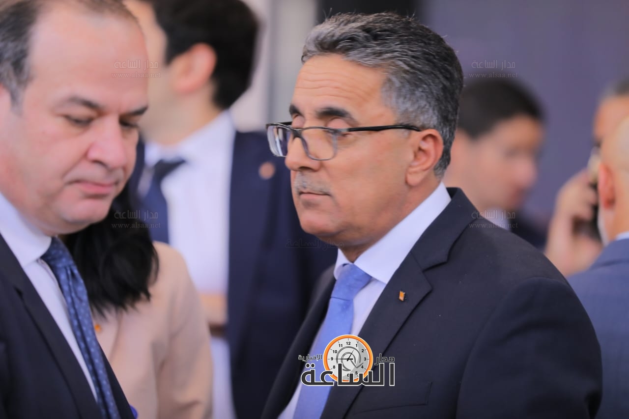 Madar Al-Saa Images 0.8210000974929361