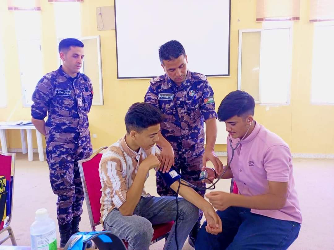 Madar Al-Saa Images 0.2720270376840146