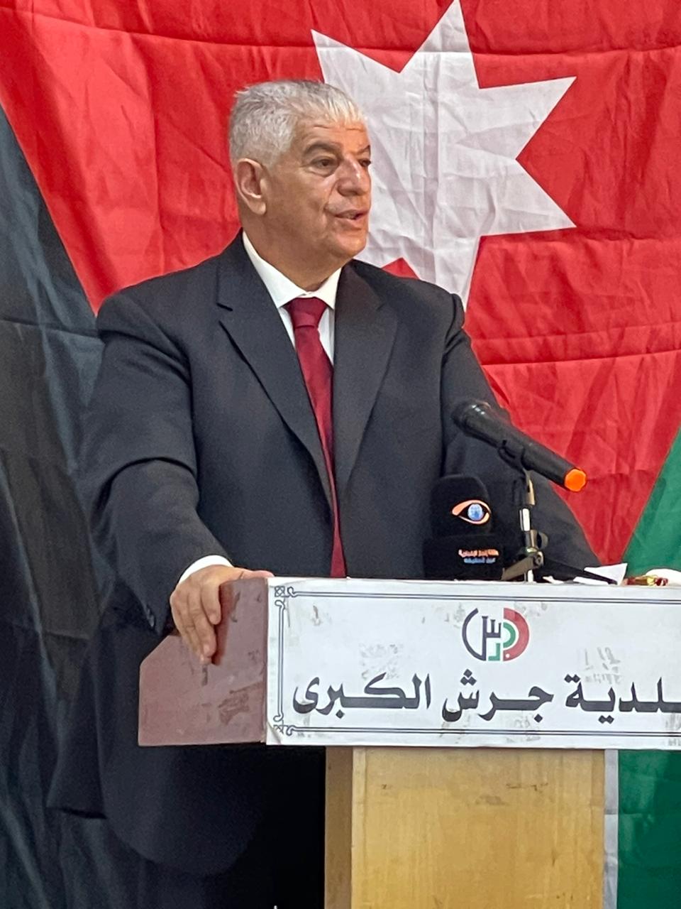 Madar Al-Saa Images 0.8250289098441037