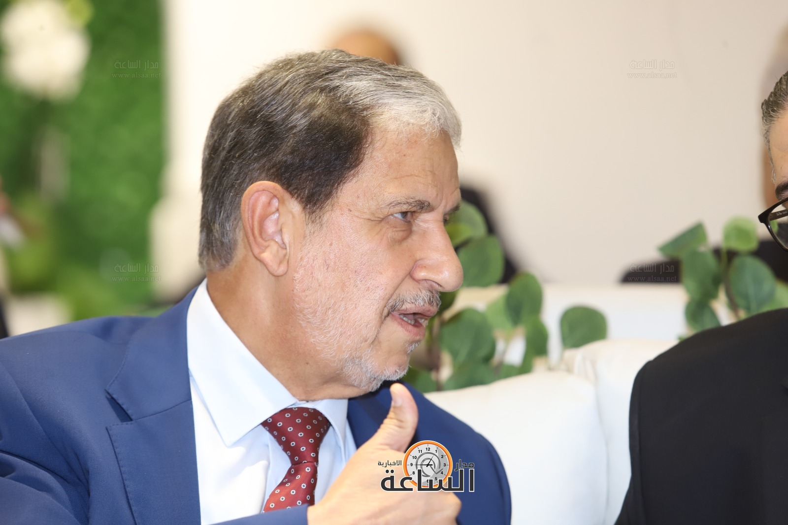 Madar Al-Saa Images 0.519733796712334