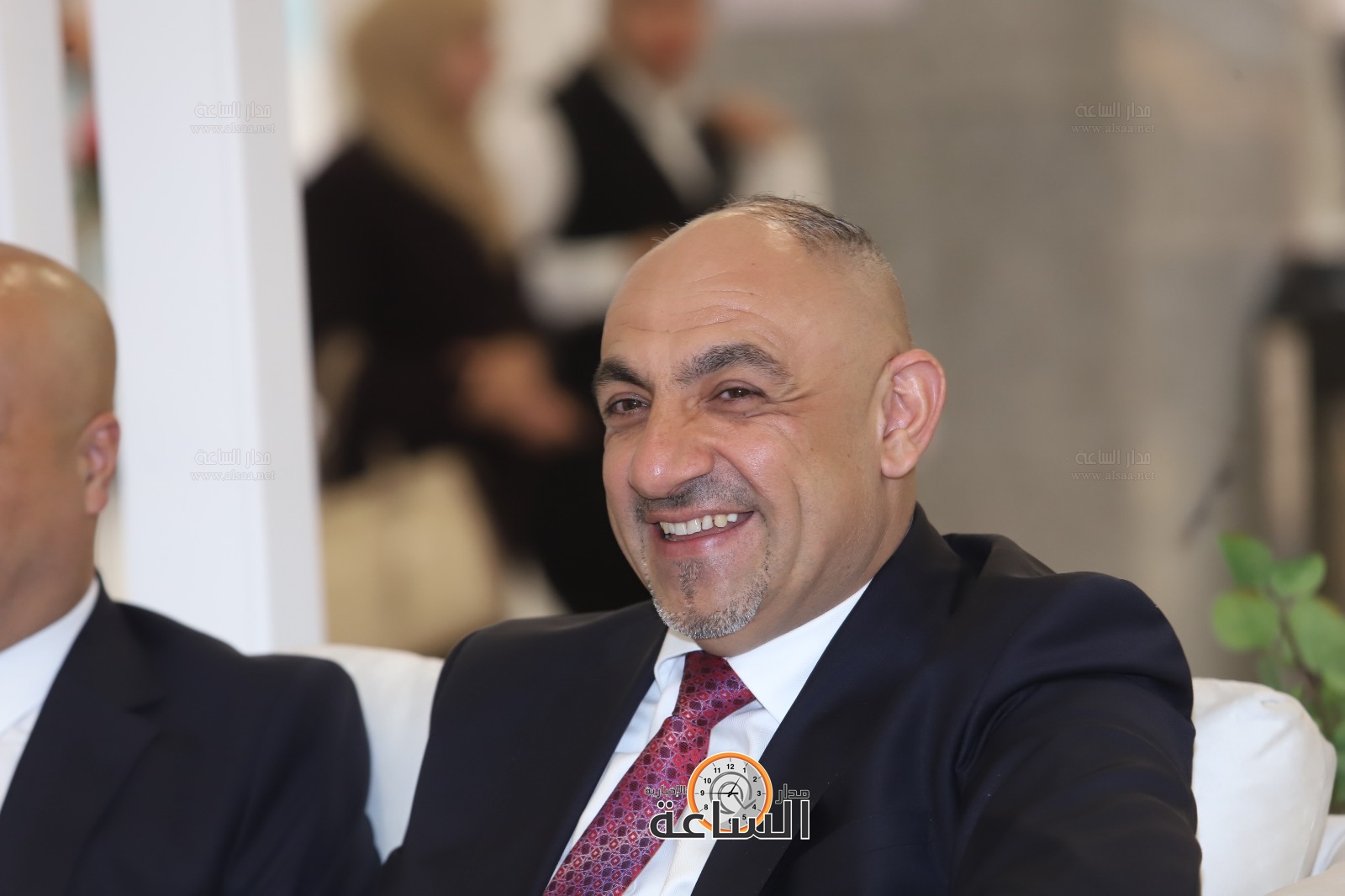 Madar Al-Saa Images 0.450593906255326