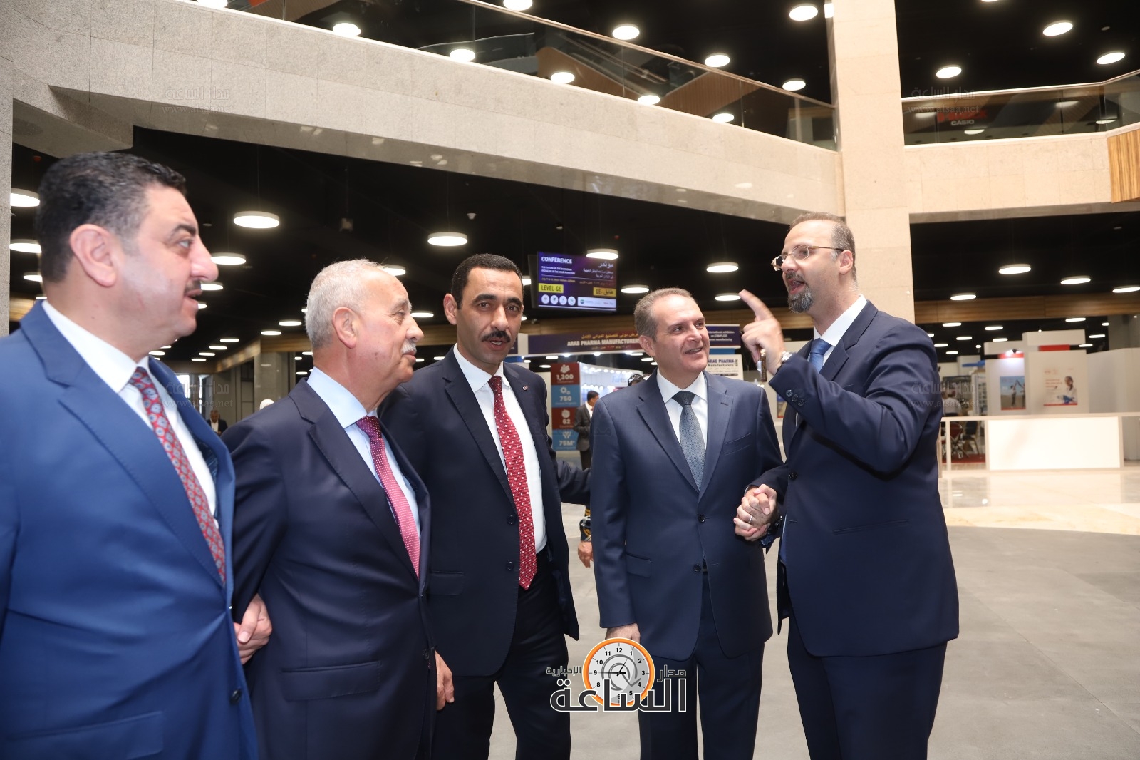 Madar Al-Saa Images 0.35333425754691883