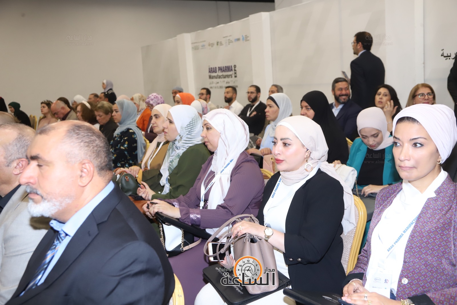 Madar Al-Saa Images 0.15317667397380608