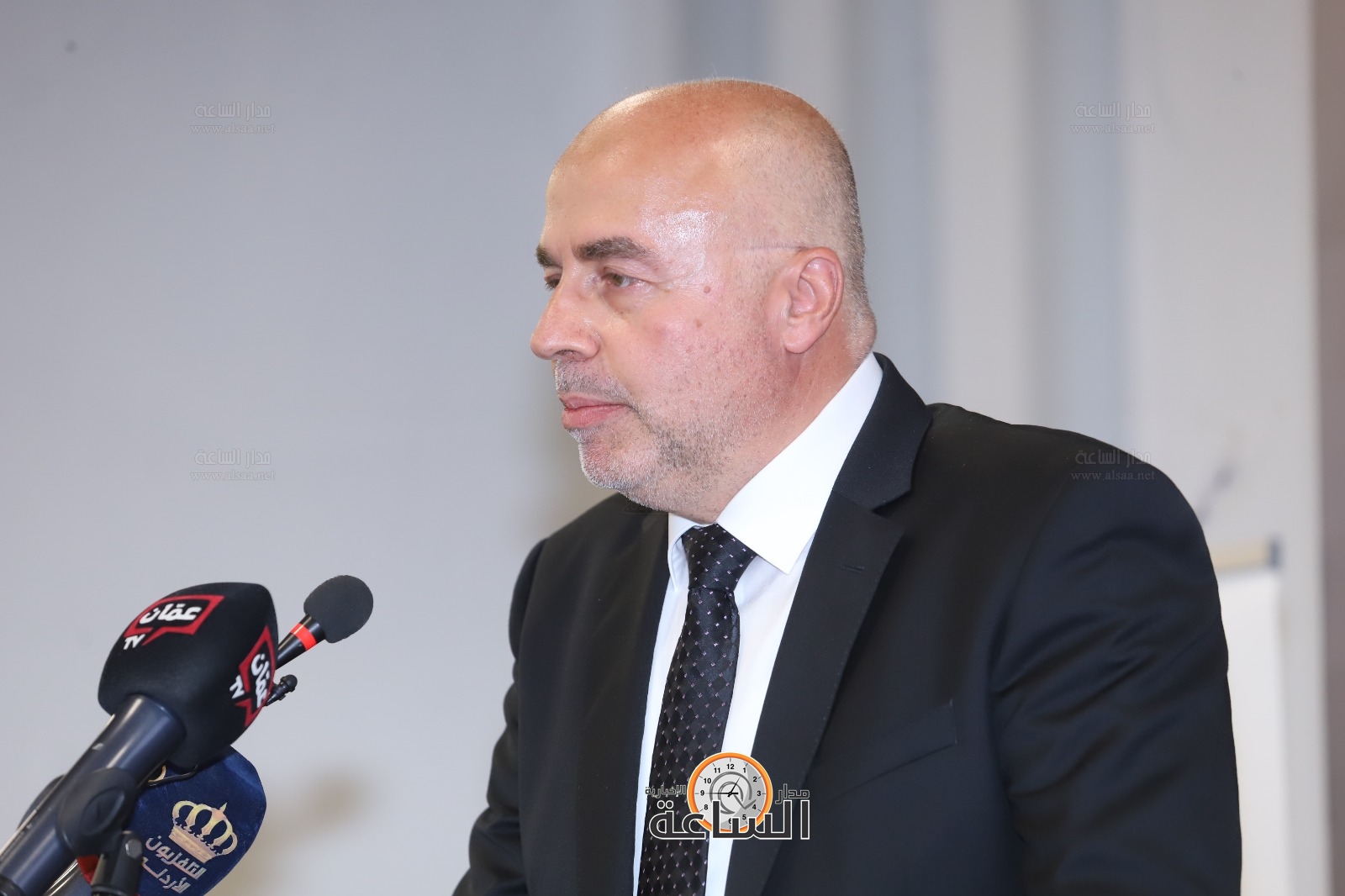 Madar Al-Saa Images 0.9013942123529632