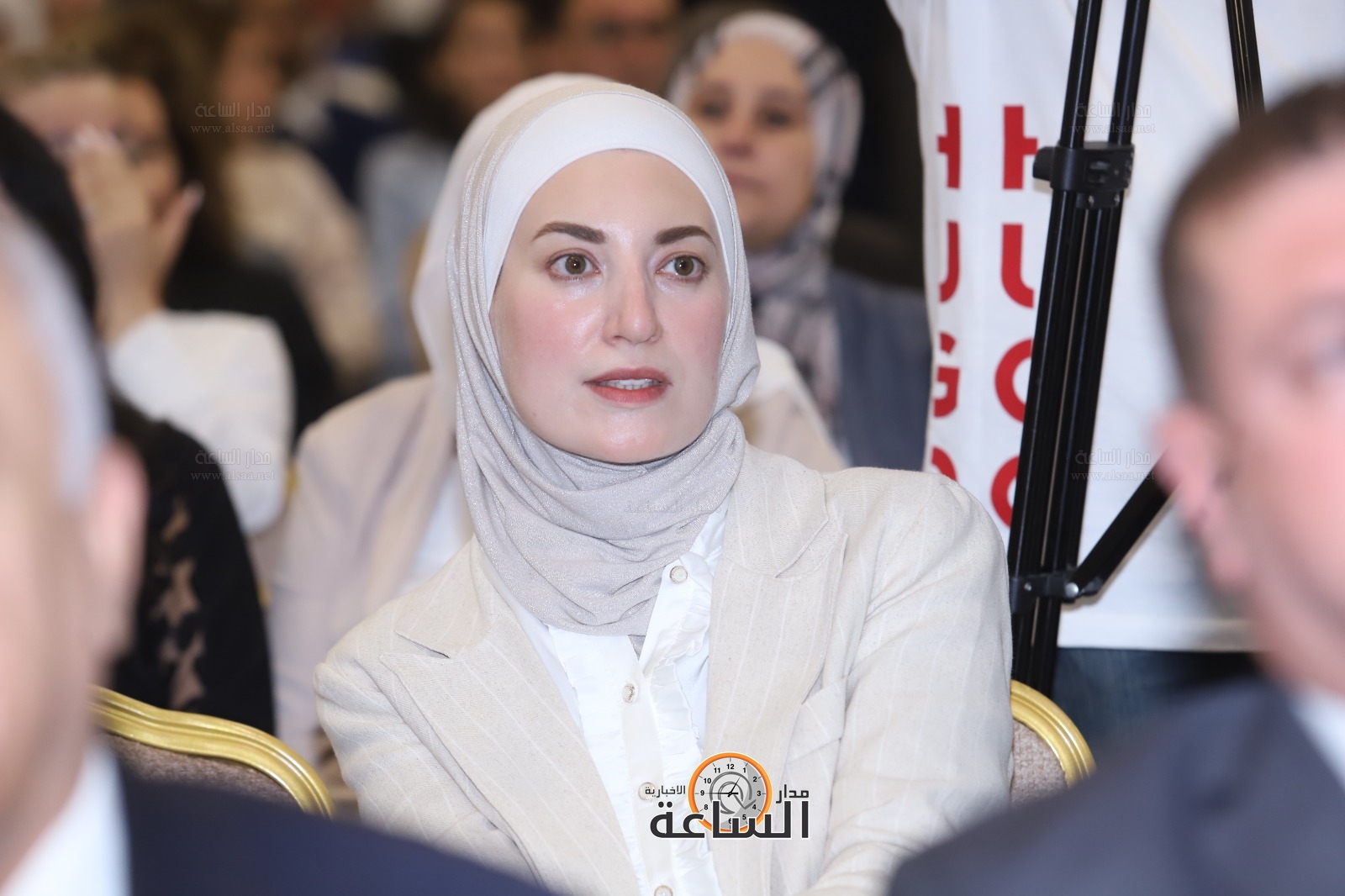 Madar Al-Saa Images 0.8515605156738832