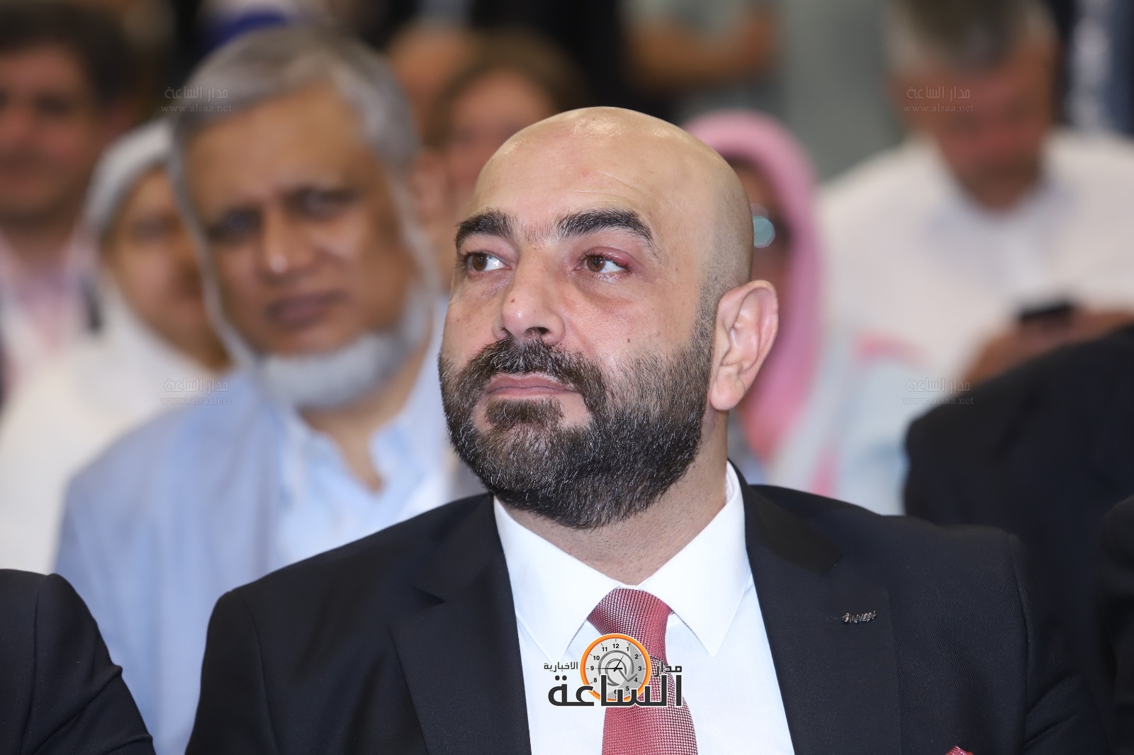 Madar Al-Saa Images 0.6793476515623287