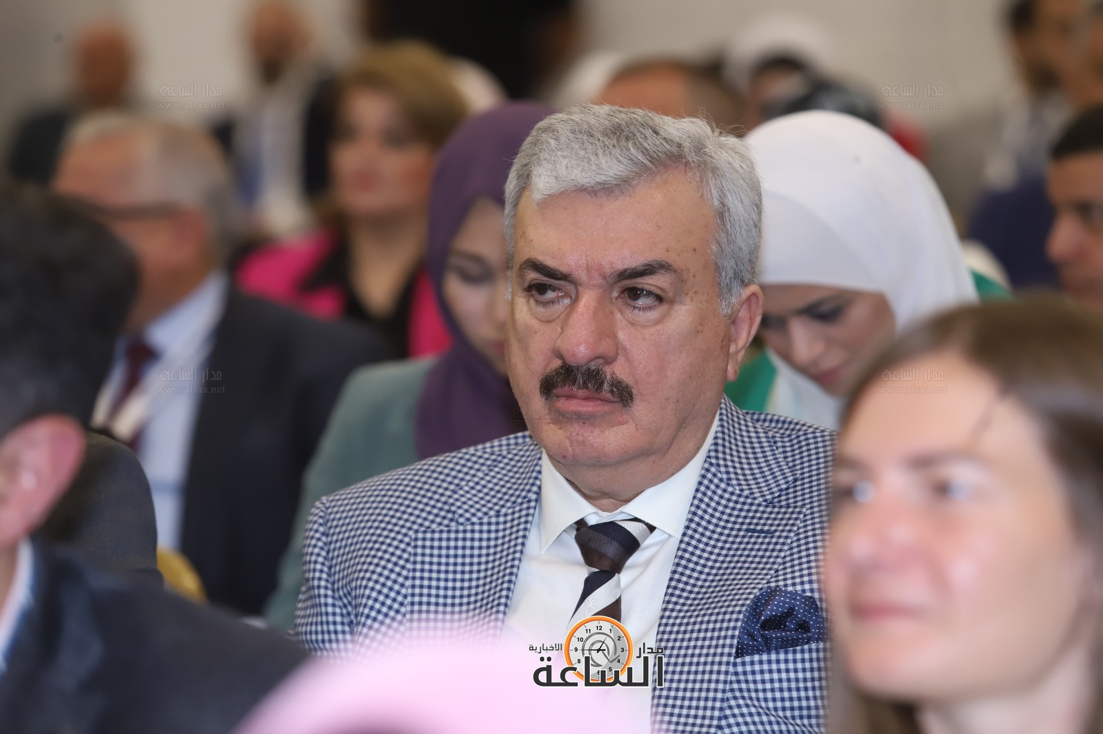 Madar Al-Saa Images 0.8111091982713131