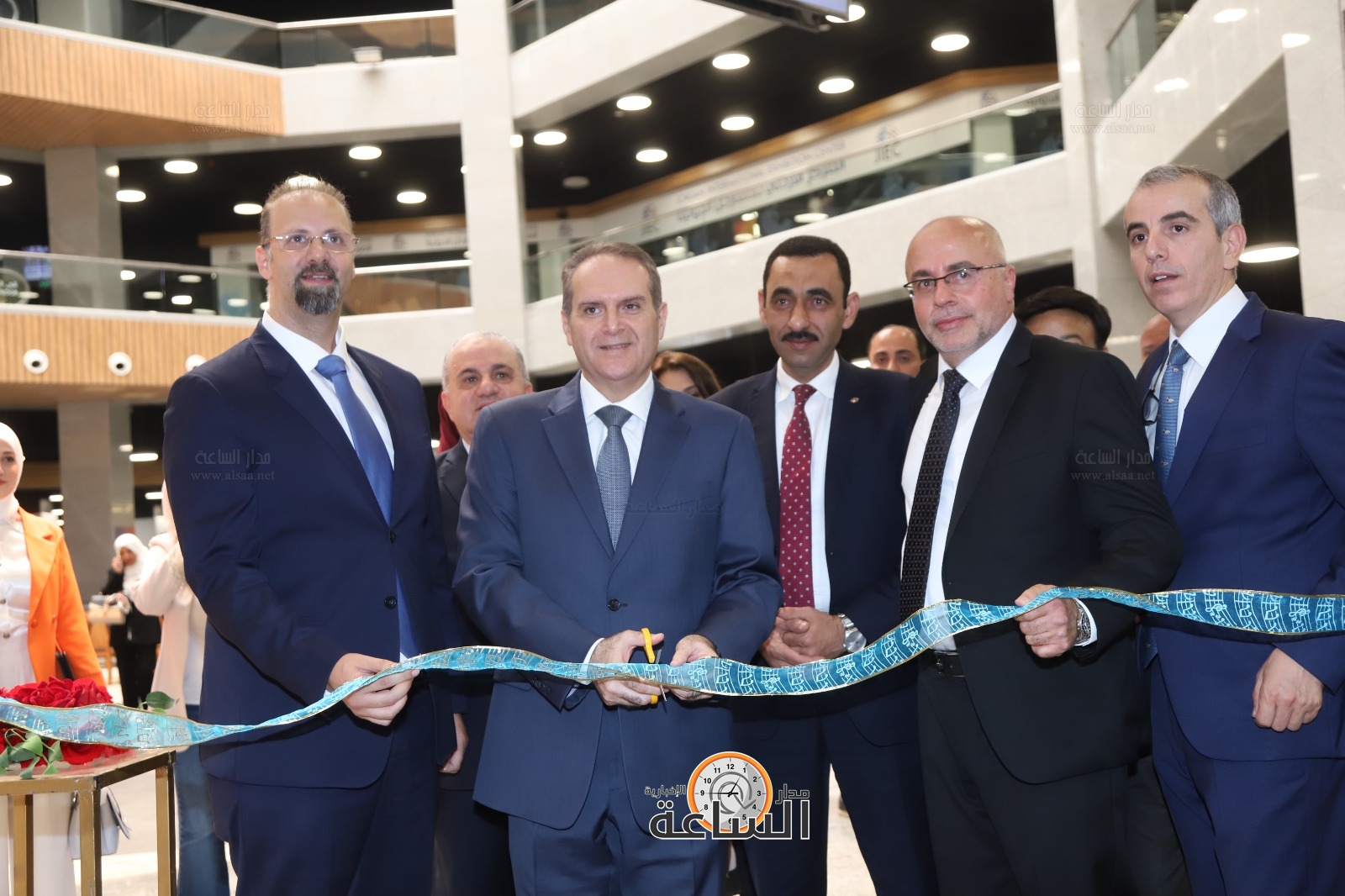 Madar Al-Saa Images 0.5130702567473617