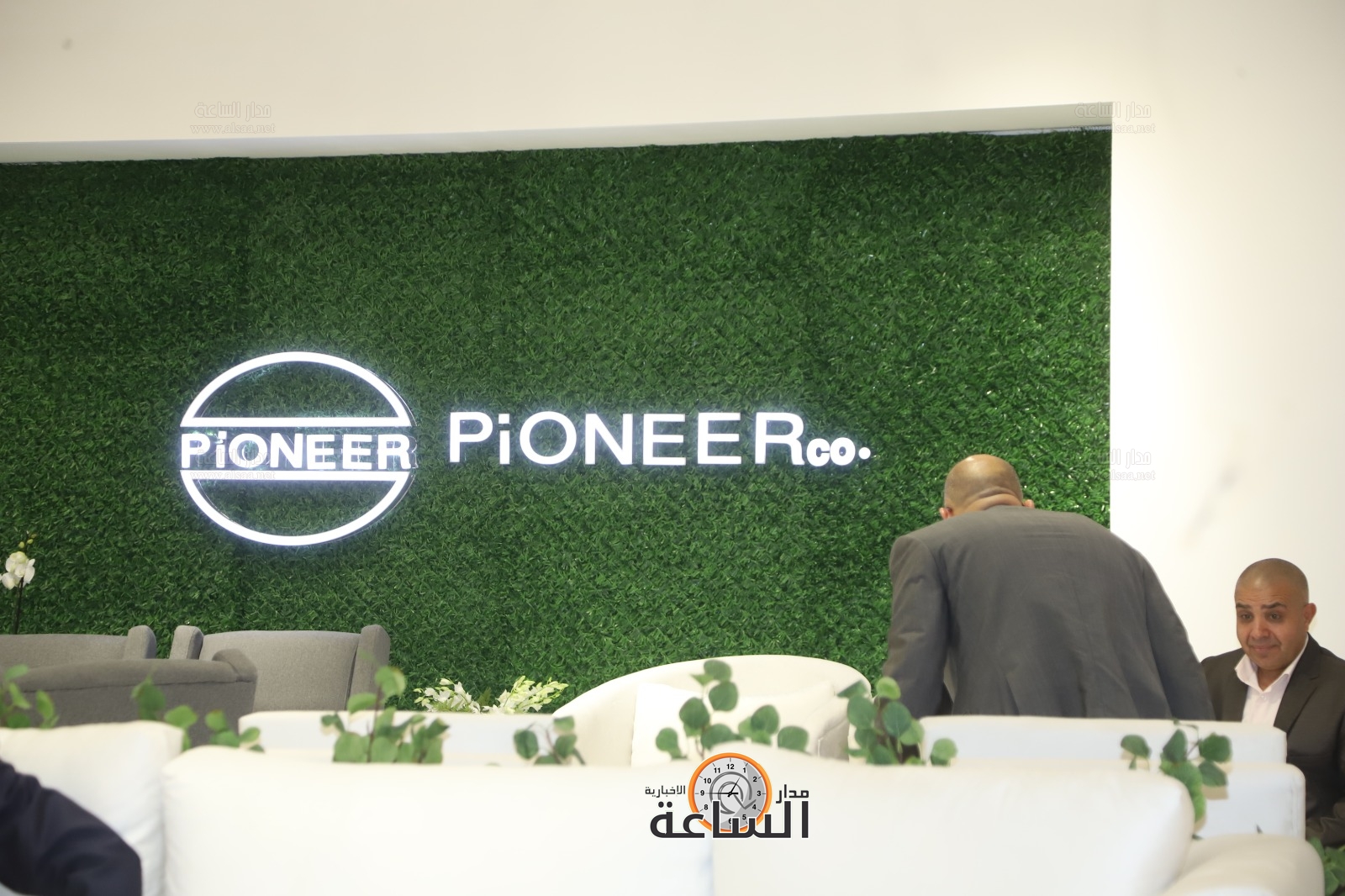 Madar Al-Saa Images 0.6997678318036283