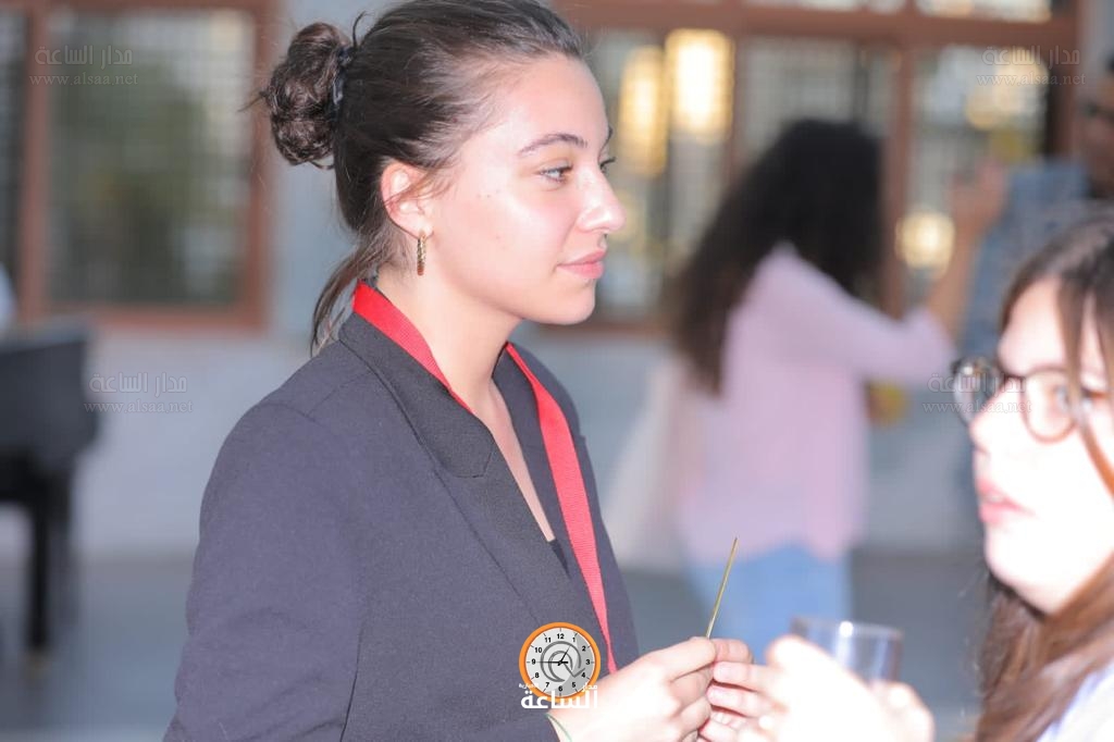 Madar Al-Saa Images 0.1674080956754378