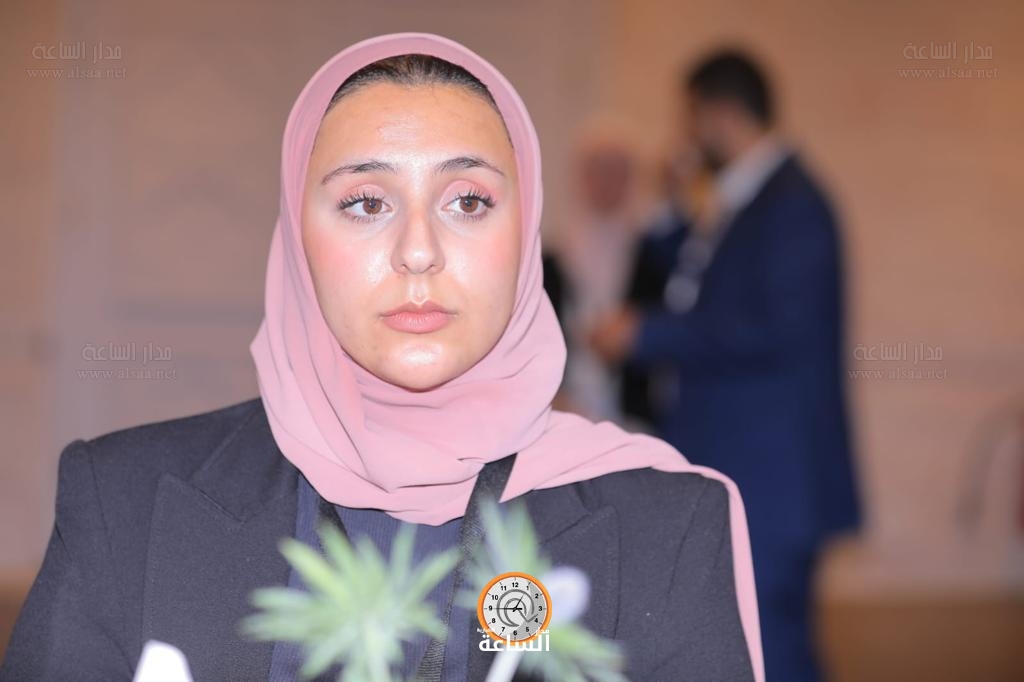 Madar Al-Saa Images 0.3718879369011232