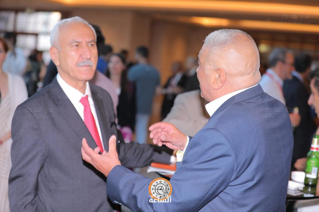 Madar Al-Saa Images 0.35269322860530483