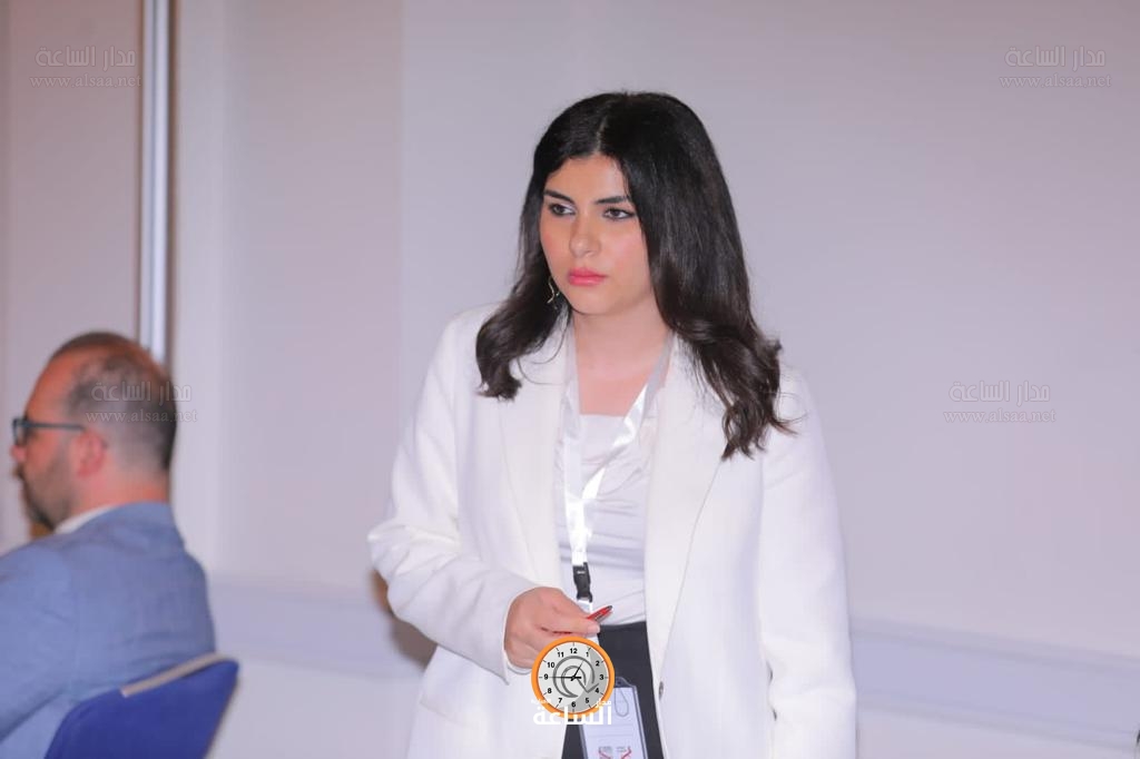 Madar Al-Saa Images 0.13692563607002262