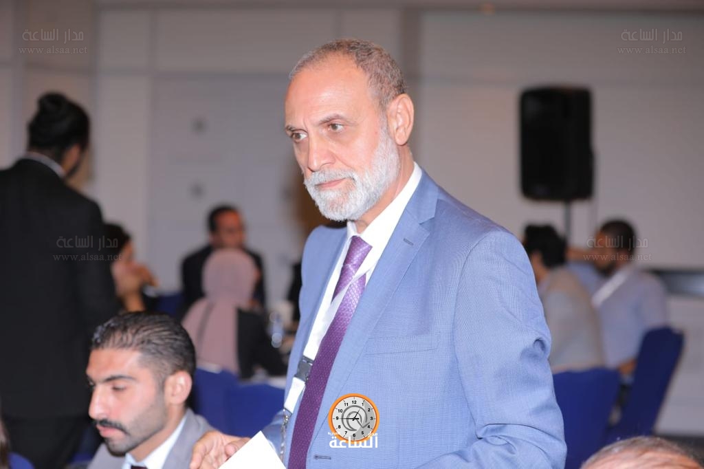 Madar Al-Saa Images 0.0817391063146804