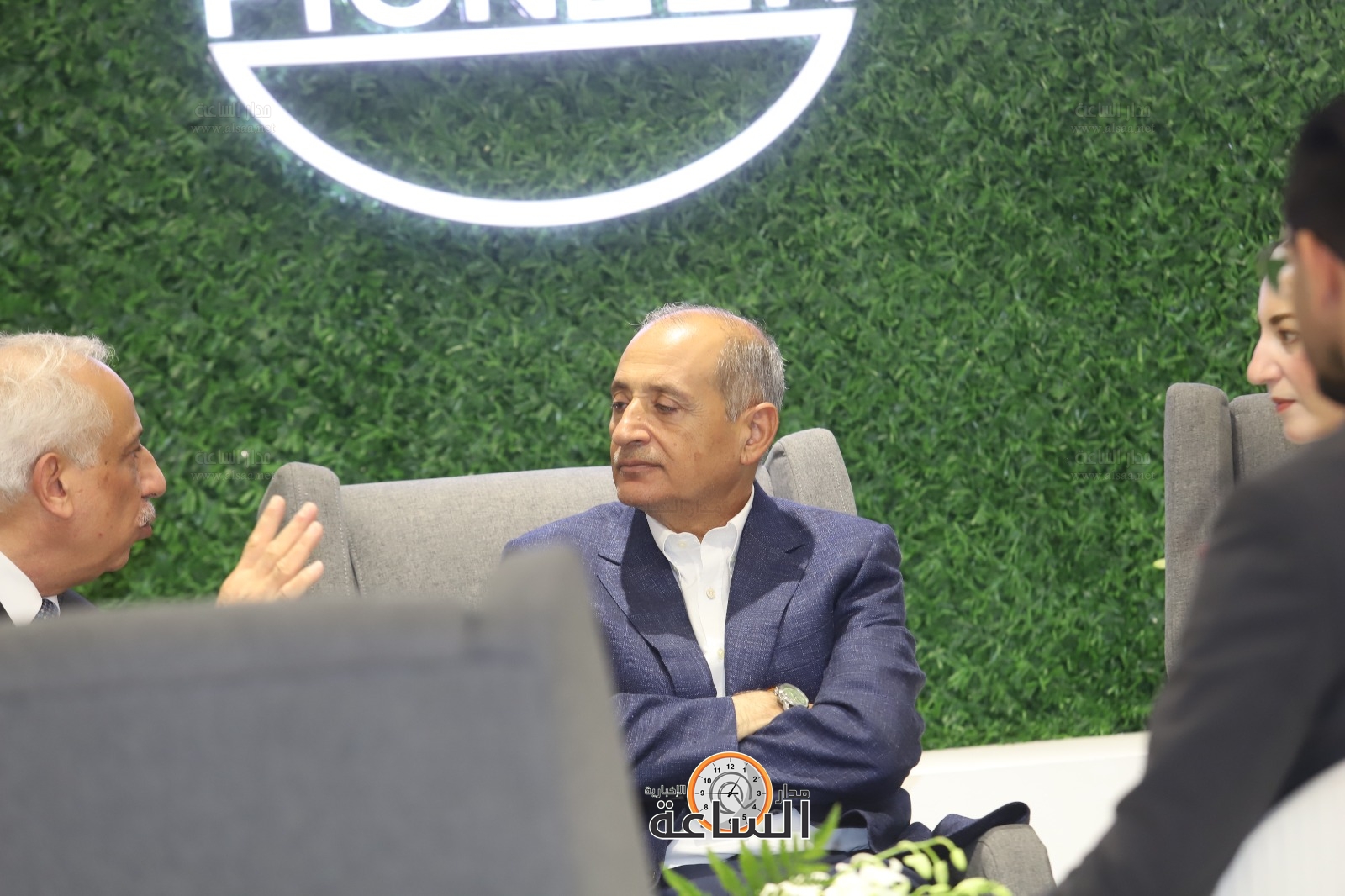 Madar Al-Saa Images 0.6828622239491806