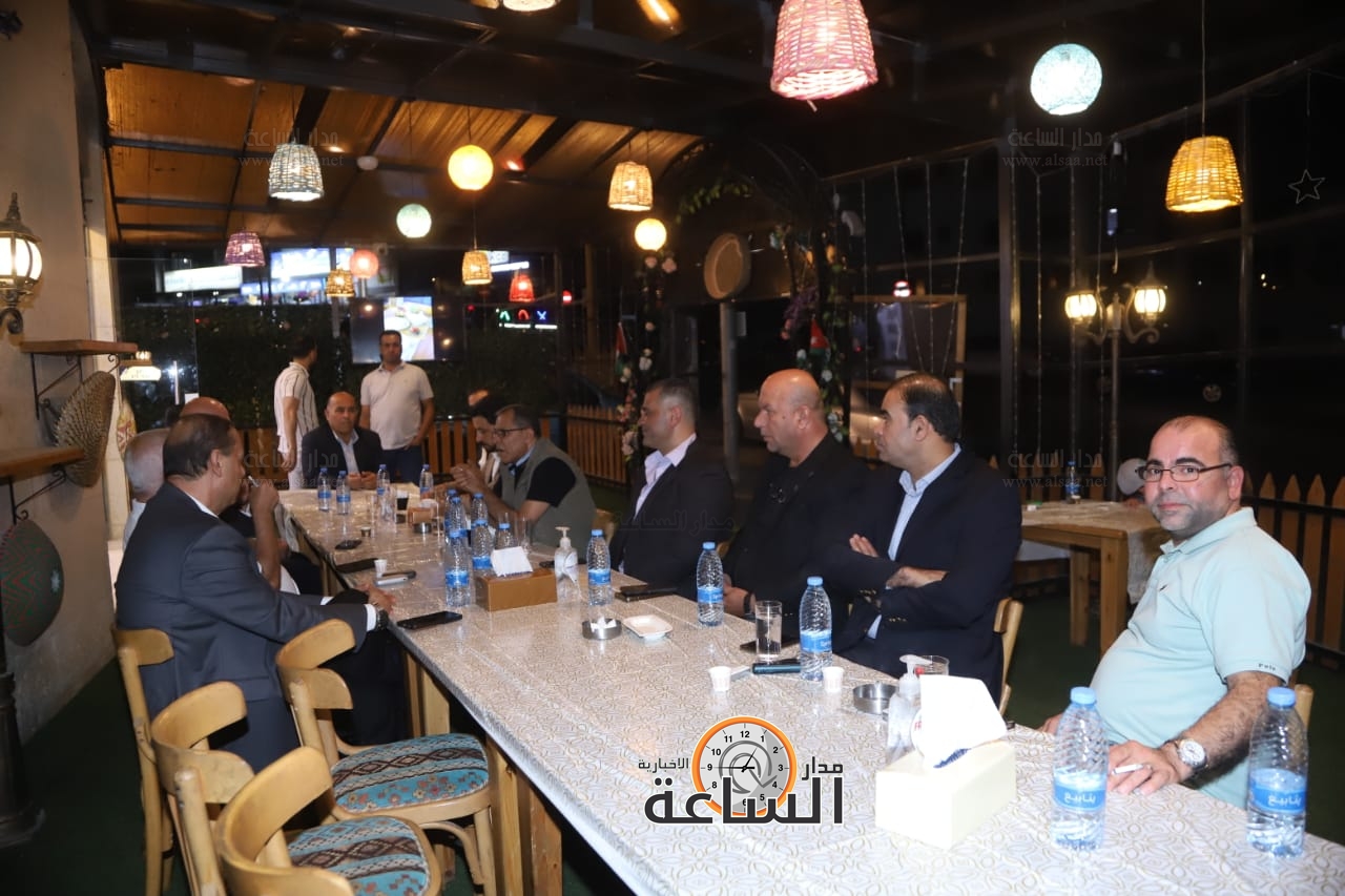 Madar Al-Saa Images 0.3354690107993479