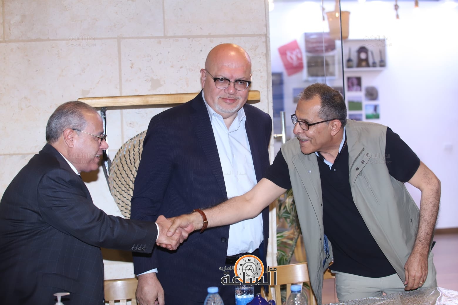 Madar Al-Saa Images 0.08516357823887777