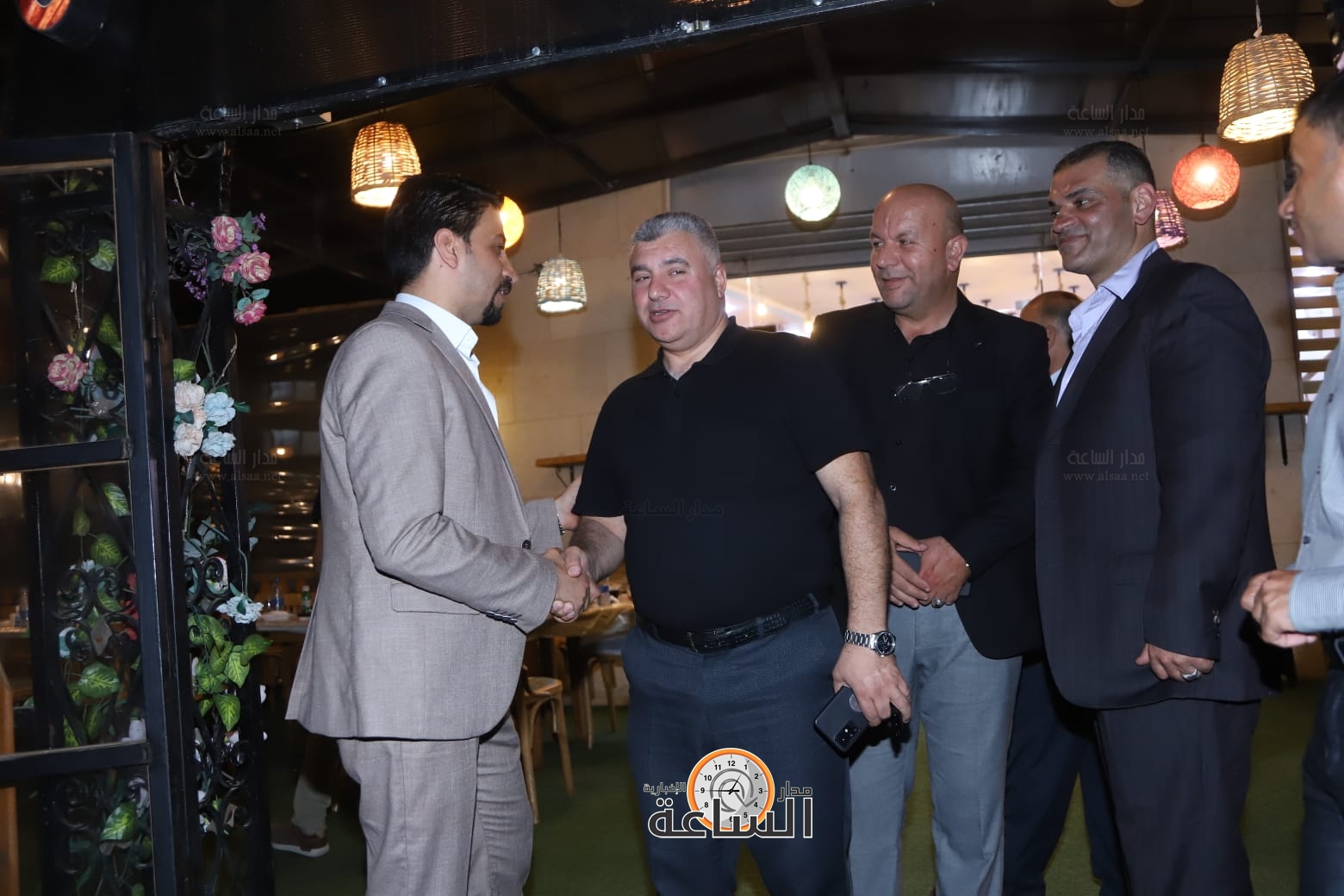 Madar Al-Saa Images 0.48889911263361485