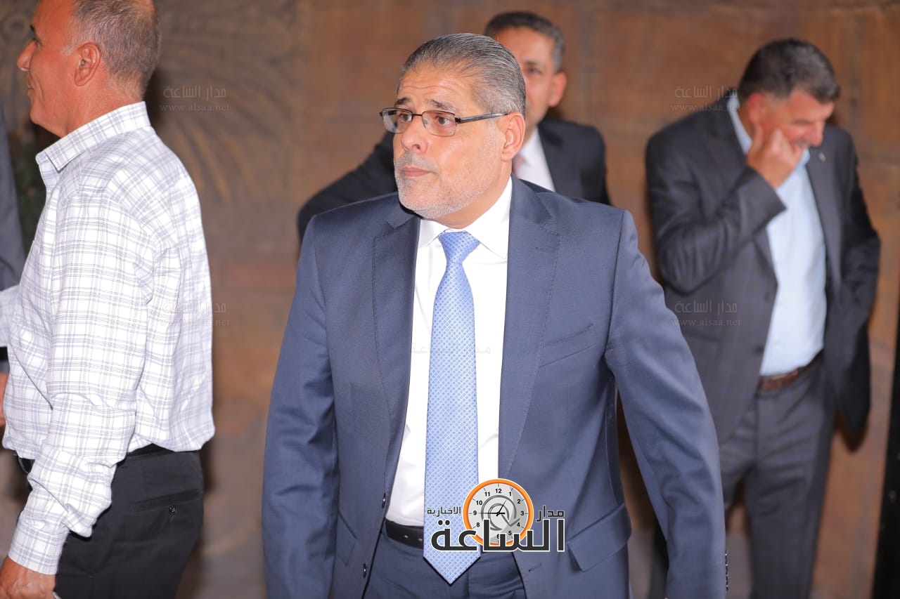 Madar Al-Saa Images 0.2153689604699176