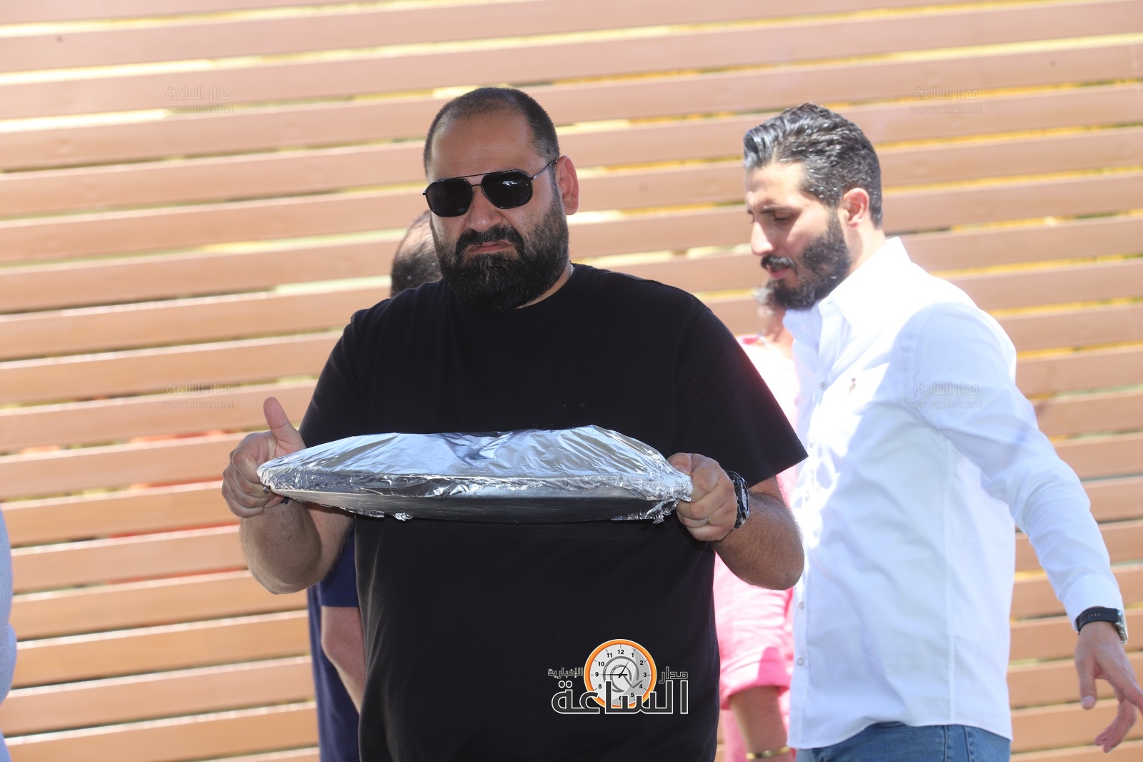 Madar Al-Saa Images 0.16892120789001375